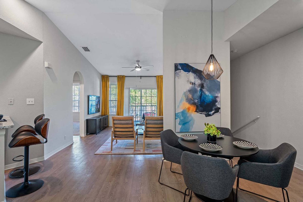 Windsor Highwoods Preserve Apartments